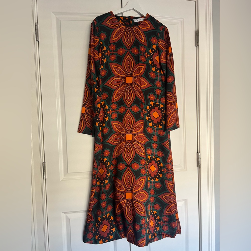 Zara midaxi dress in L